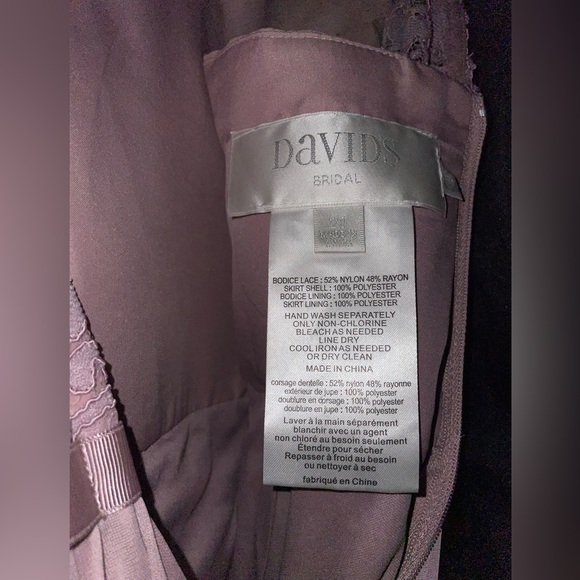 Lace mid sleeve long gown - Picture 2 of 4